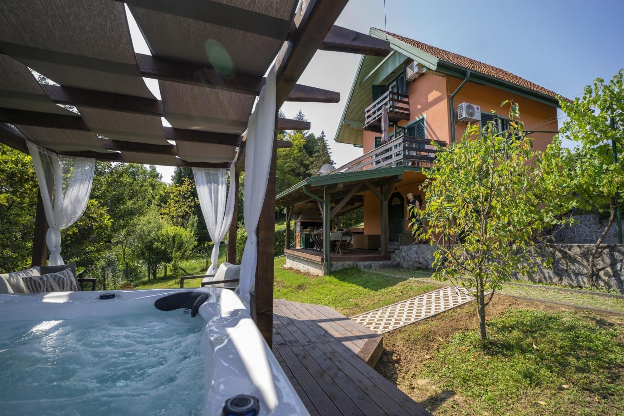 Villa Kuca Za Odmor Casa Huerta Frketic Selo Exterior foto